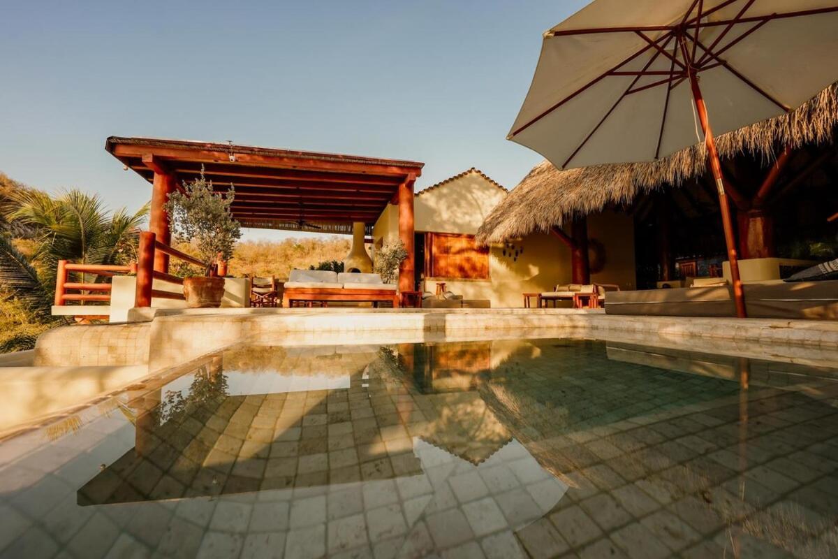 Dream Villa With Private Beach And Catering Zihuatanejo Bagian luar foto